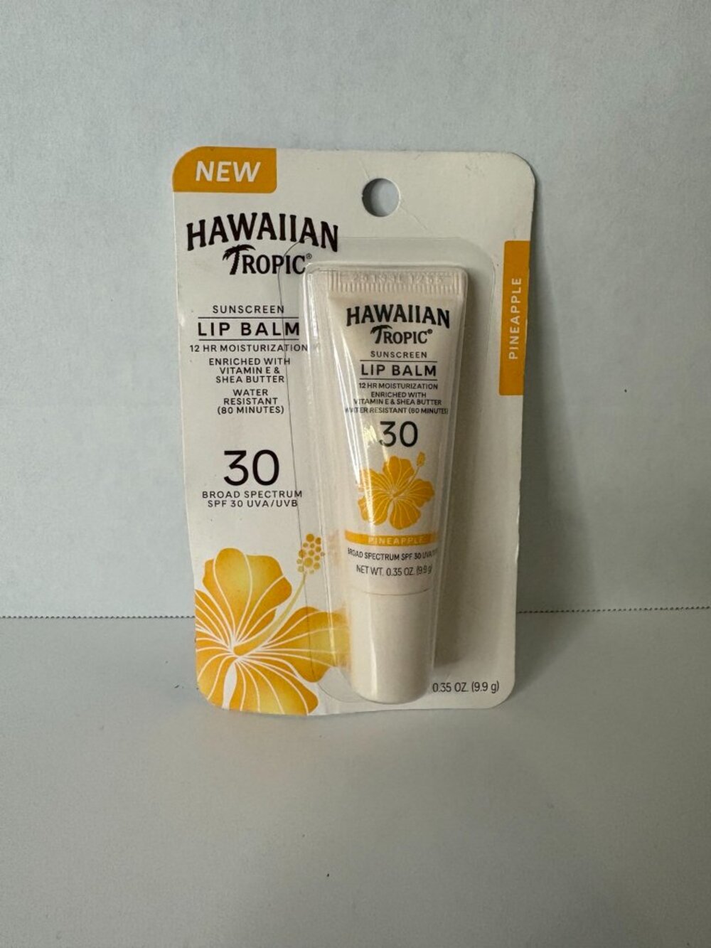 7 PACK Hawaiian Tropic Pineapple Sunscreen Lip Balm SPF 30 Exp 04/27 - Picture 1 of 2